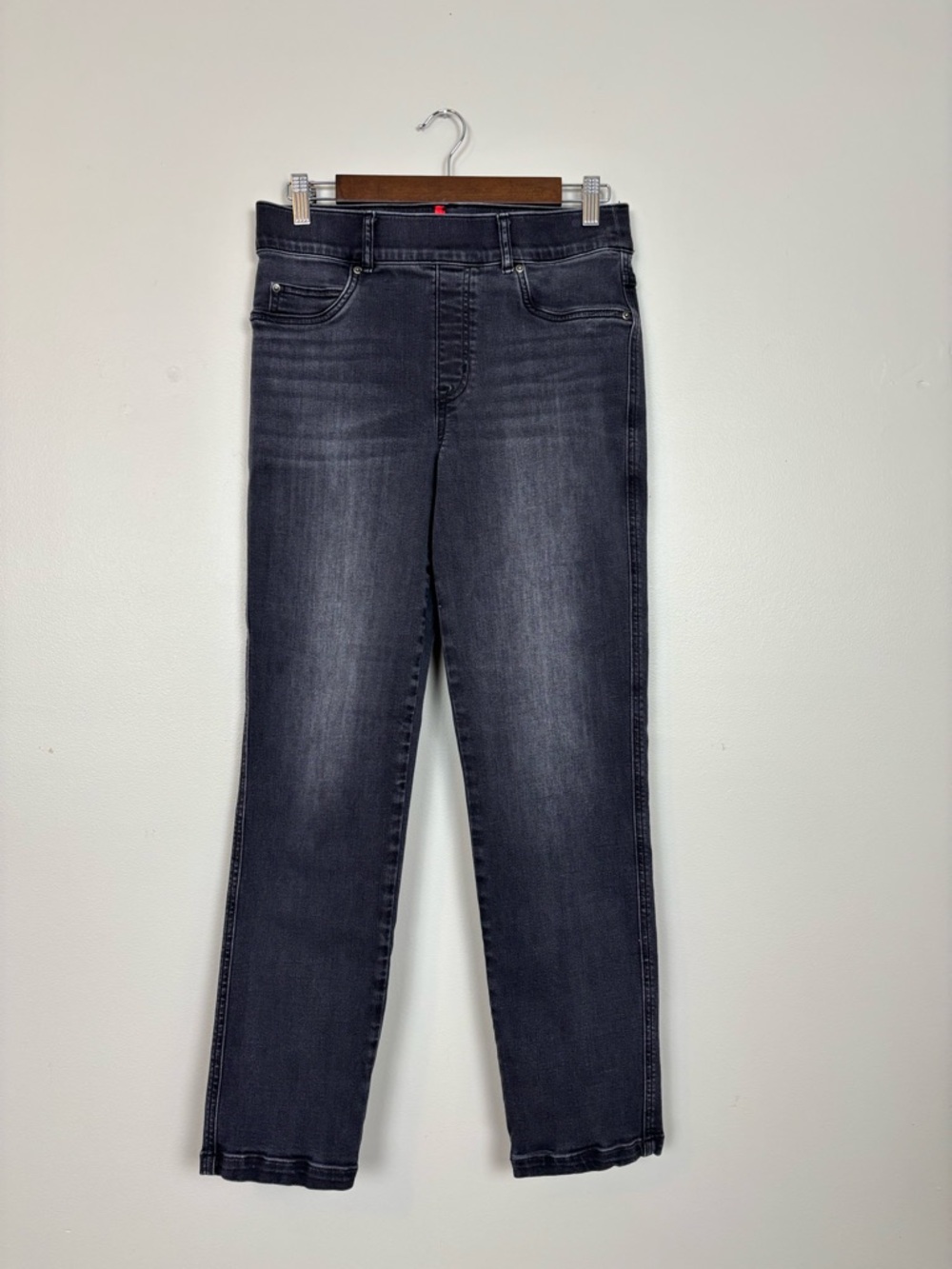 Spanx Ankle Straight Leg Pull On‎ Jeans in Vintage Black Womens Medium
